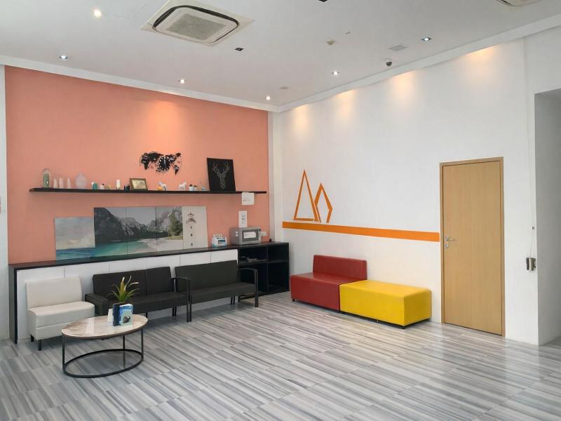 A Hotel Dickson image