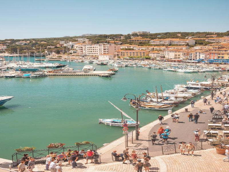 Hotel Liautaud Rooftop Cassis image