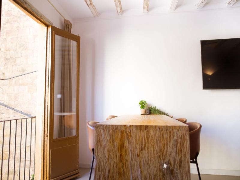 Apartamentos La Guarida 1820 image