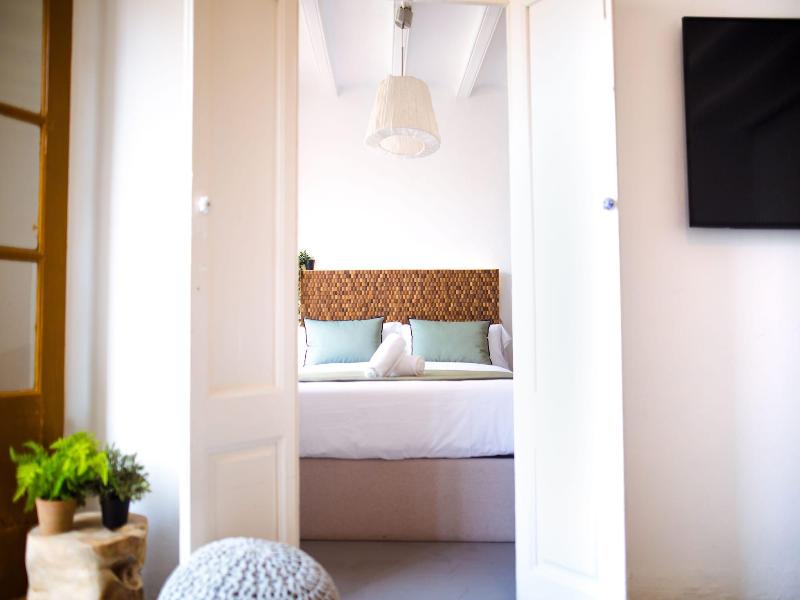 Apartamentos La Guarida 1820 image