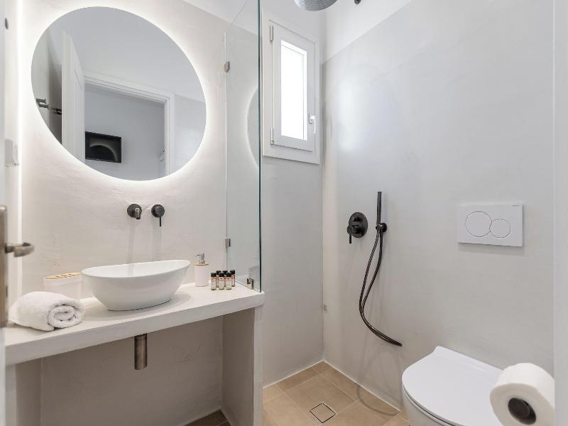 Birbas Hotel image