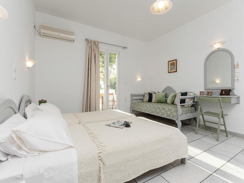 Birbas Hotel image