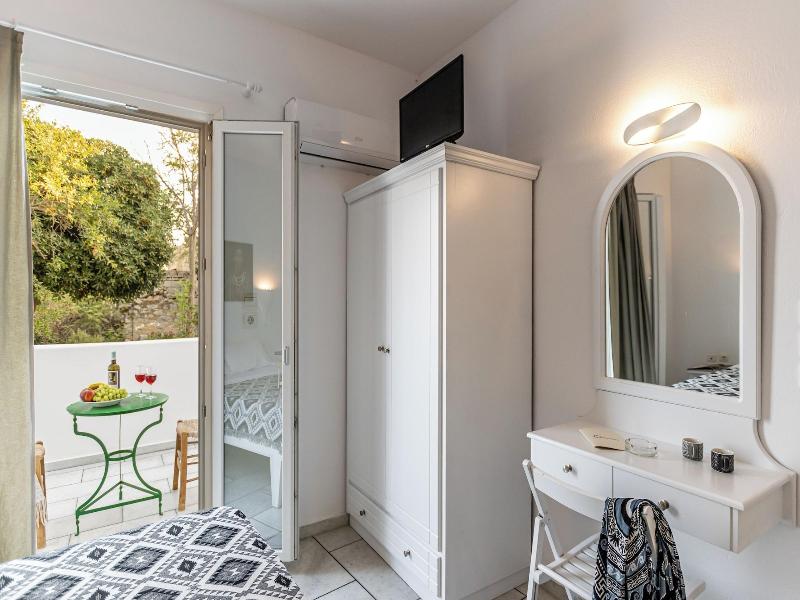 Birbas Hotel image