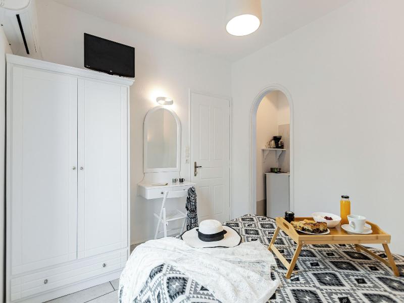 Birbas Hotel image