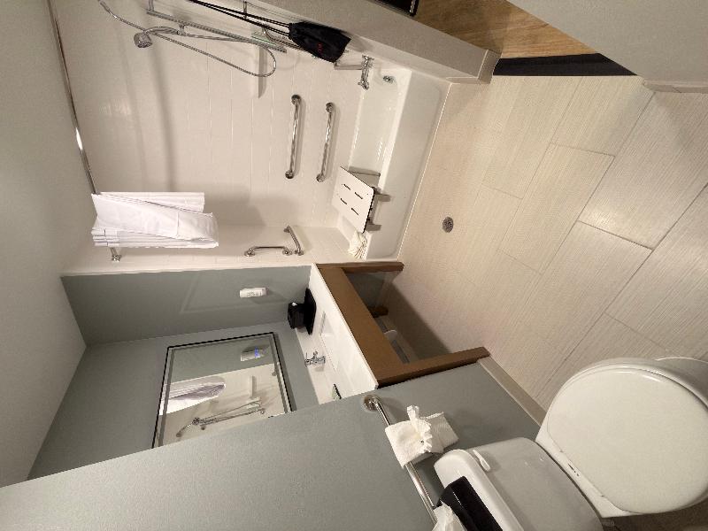 Mainstay Suites Oklahoma City Airport image