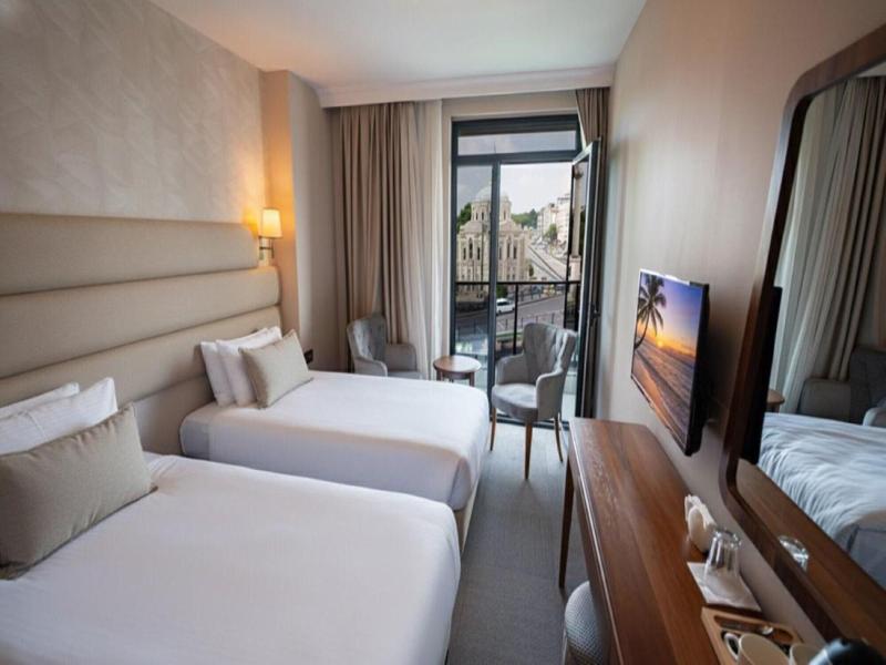 Istanbul Midpoint Hotel image