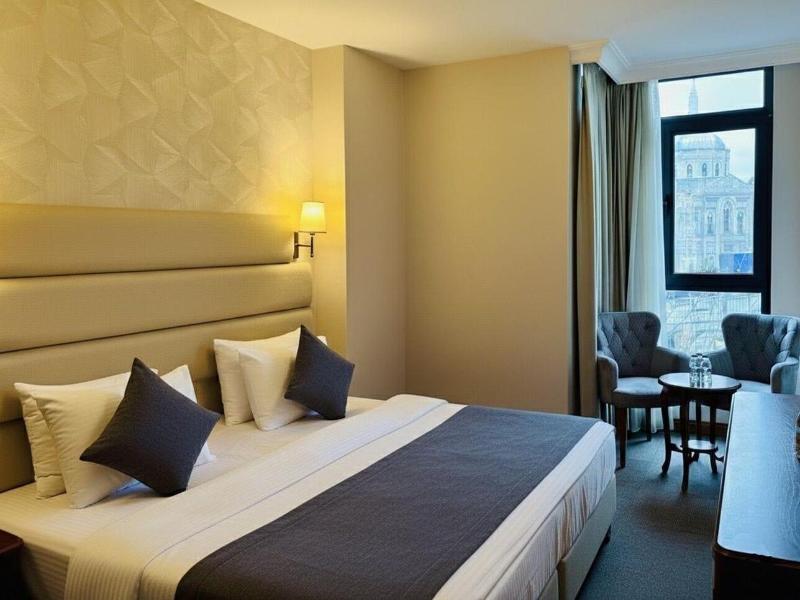 Istanbul Midpoint Hotel image