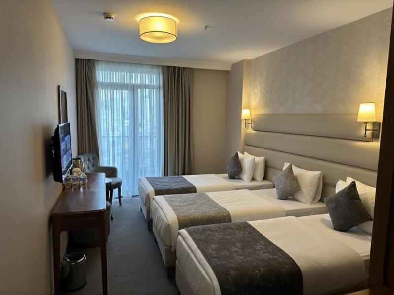Istanbul Midpoint Hotel image