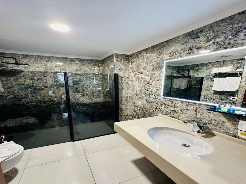 Istanbul Midpoint Hotel image