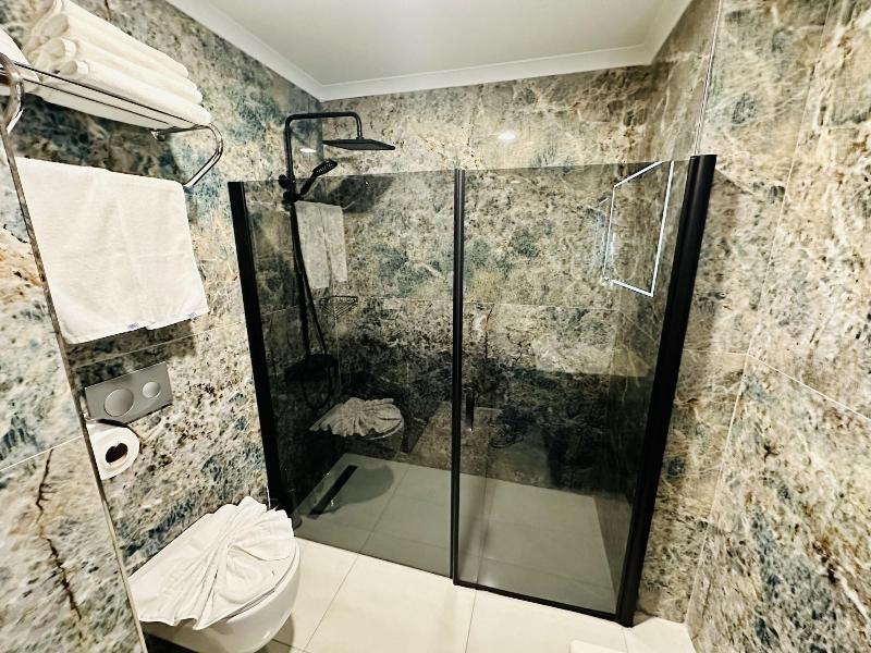 Istanbul Midpoint Hotel image