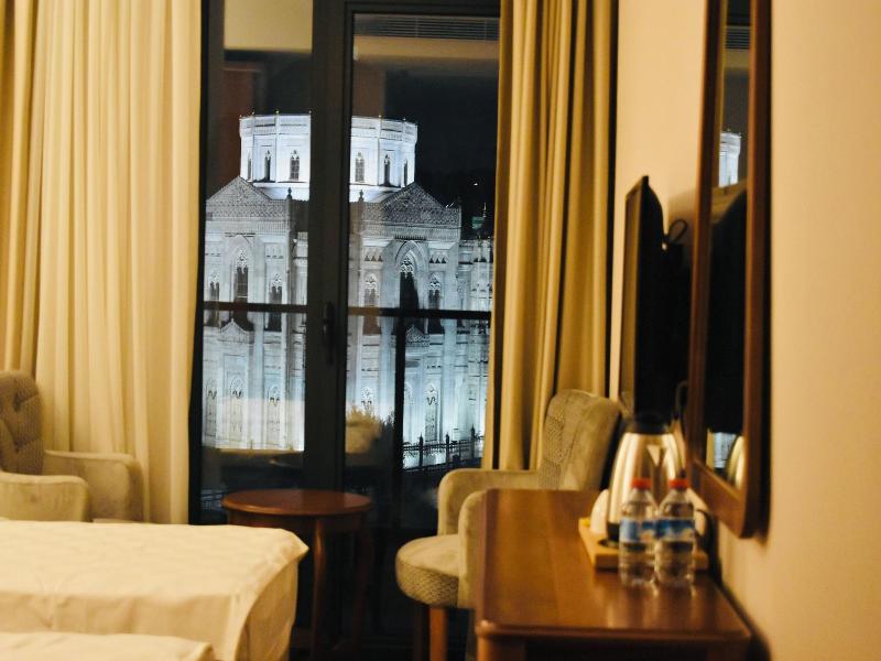 Istanbul Midpoint Hotel image