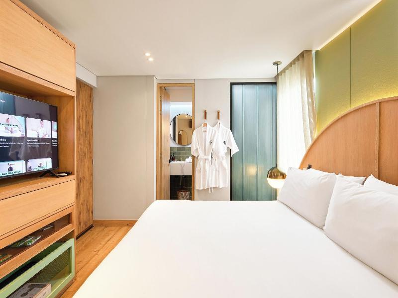 Wellcomm Spa & Hotel image