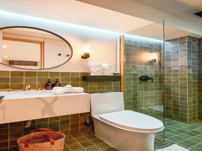 Wellcomm Spa & Hotel image