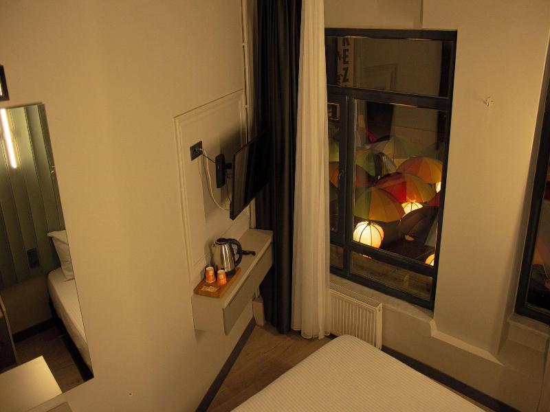 Genoa Port Hotel image