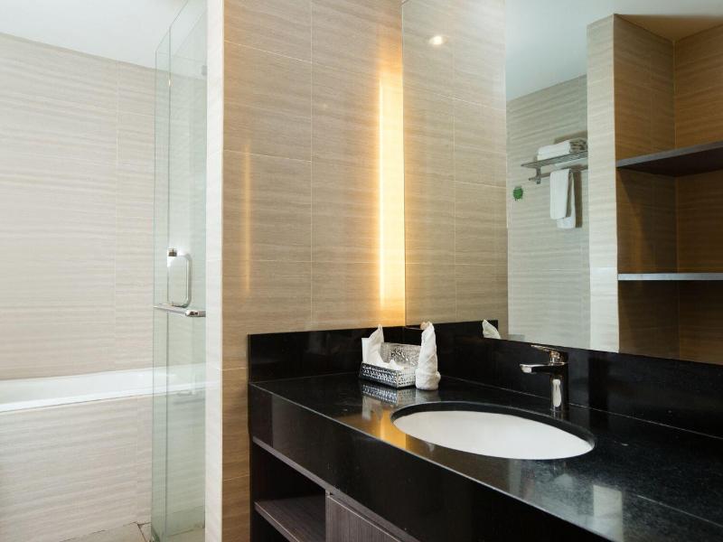 Brits Hotel Legian image