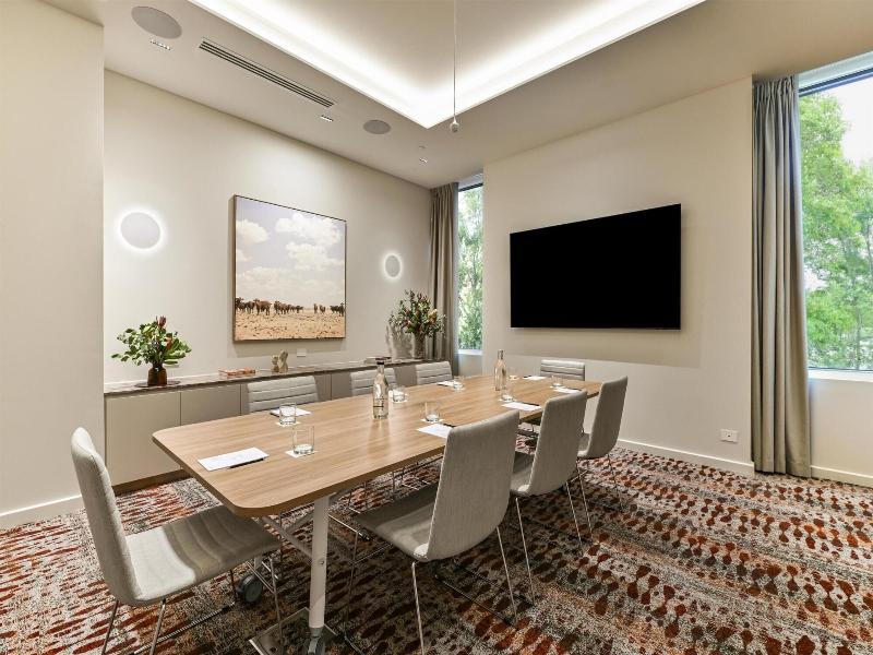 Adina Chermside Brisbane image