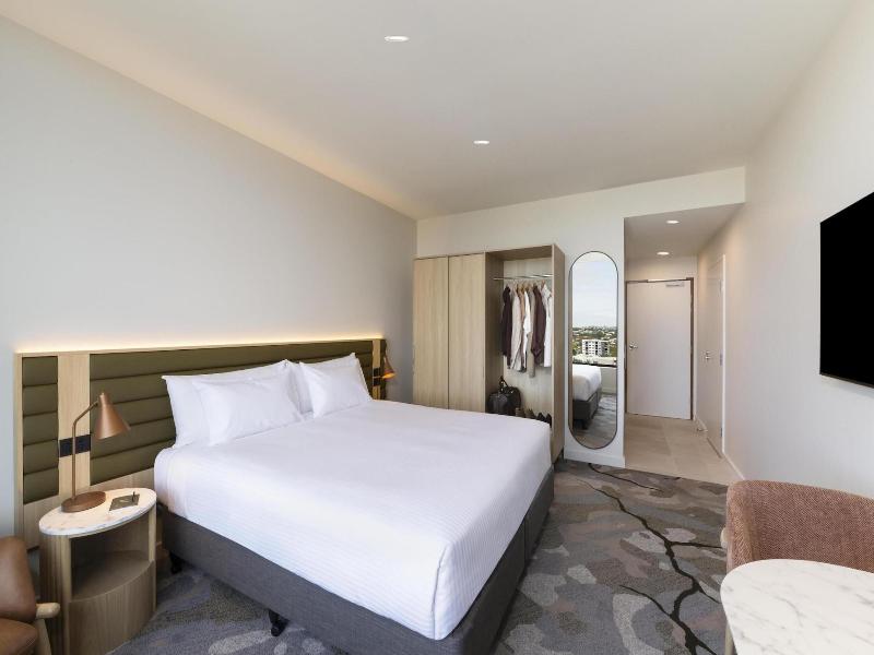 Adina Chermside Brisbane image