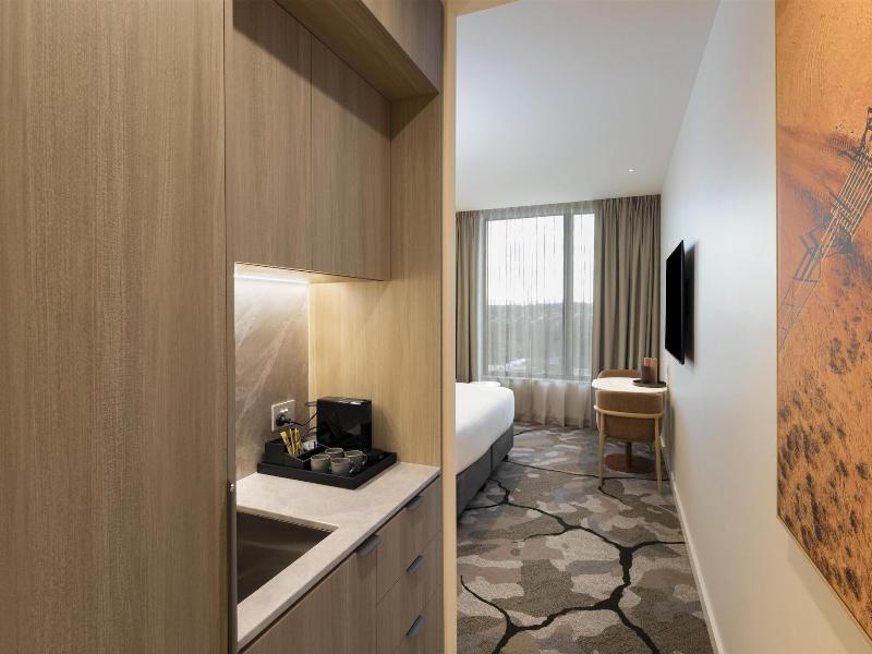 Adina Chermside Brisbane image