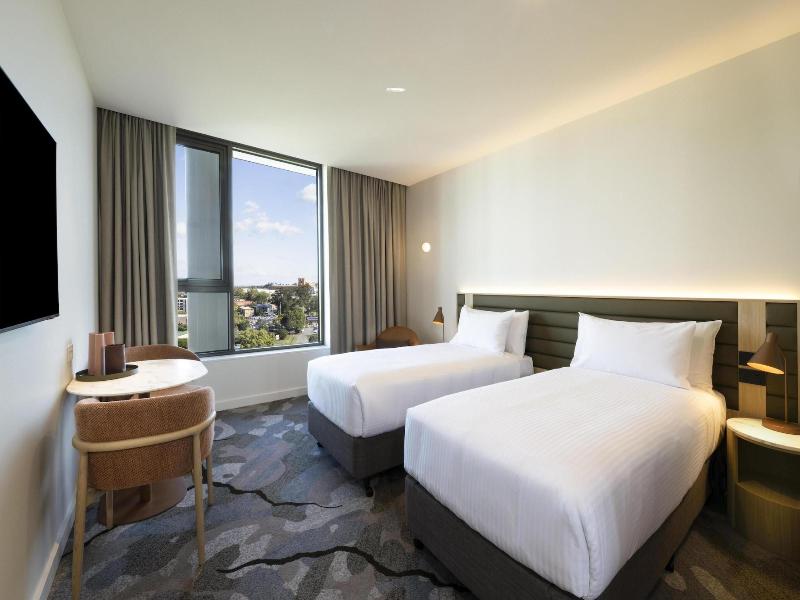 Adina Chermside Brisbane image