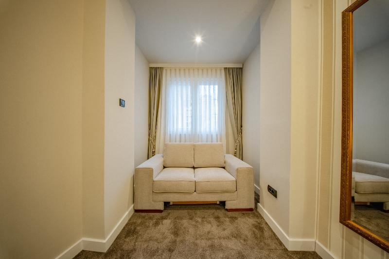 49 Park Villa image