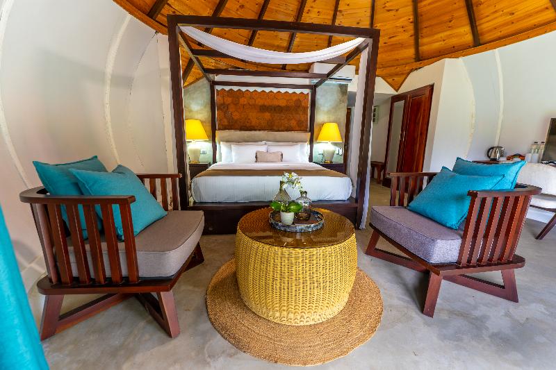 Bellevue Beach Nilaveli By Paradise Collection image