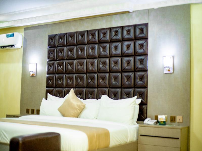 Oti Resort image