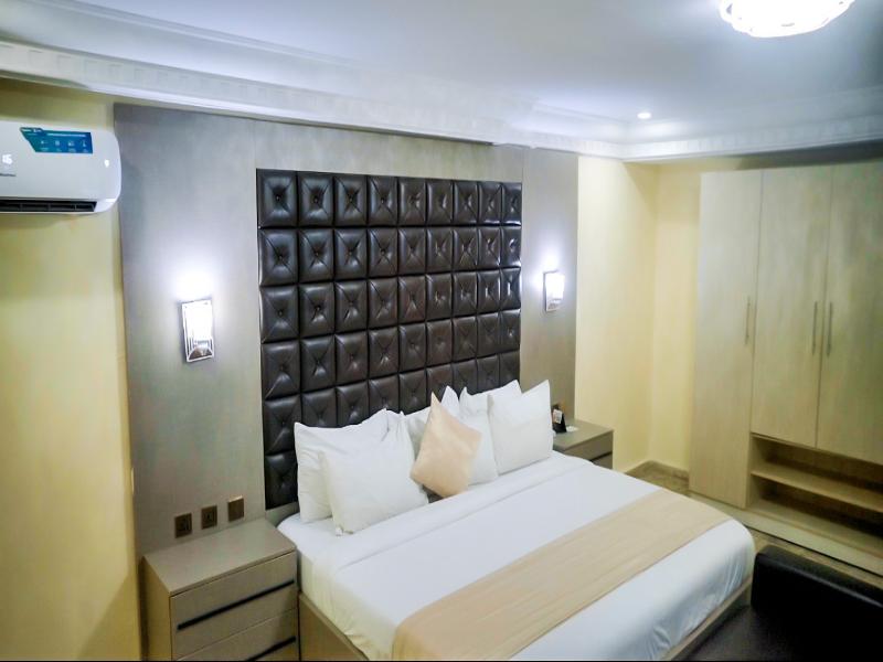 Oti Resort image