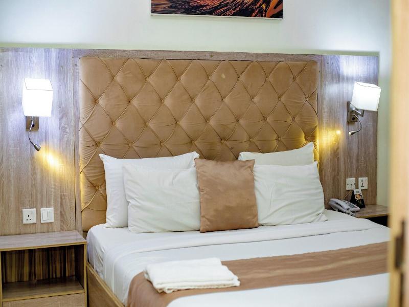 Oti Resort image