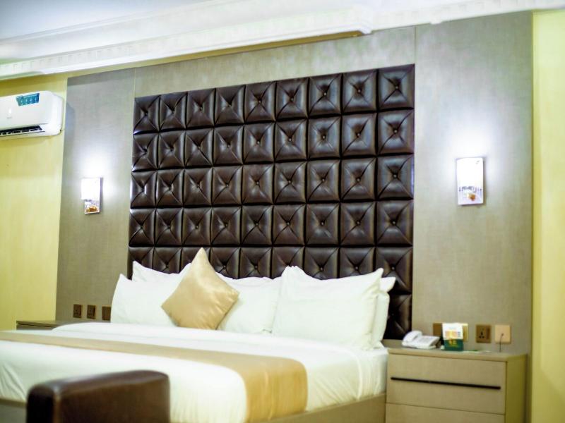 Oti Resort image