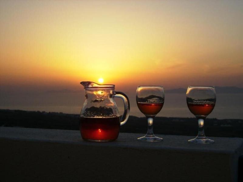 Kiklamino Sunset Studios image