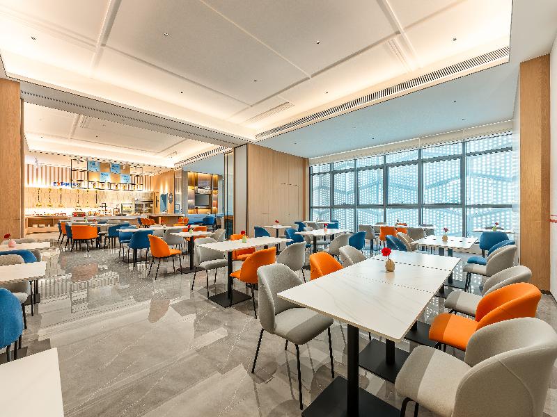 Holiday Inn Express Qinhuangdao Haigang by IHG image