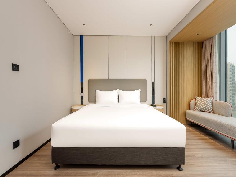 Holiday Inn Express Qinhuangdao Haigang by IHG image
