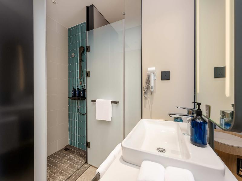 Holiday Inn Express Qinhuangdao Haigang by IHG image