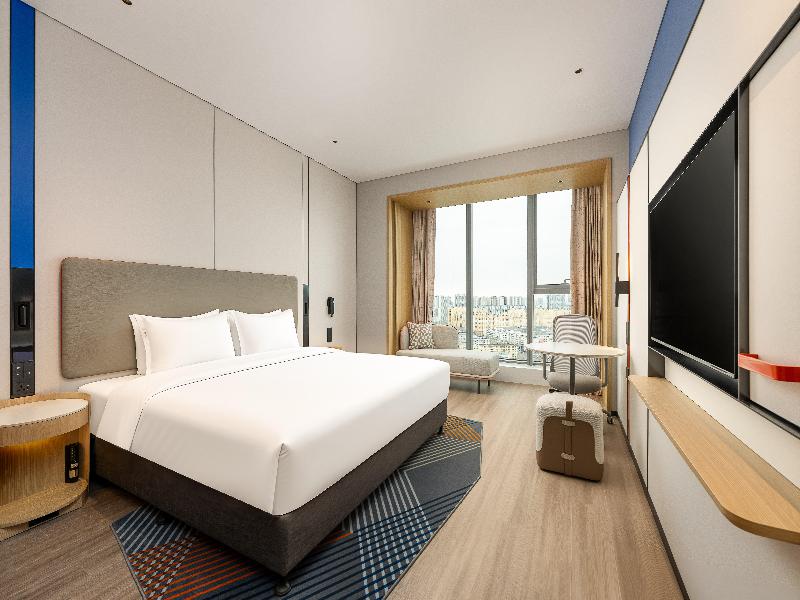 Holiday Inn Express Qinhuangdao Haigang by IHG image