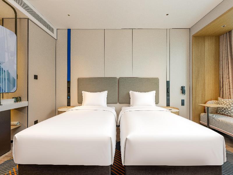 Holiday Inn Express Qinhuangdao Haigang by IHG image