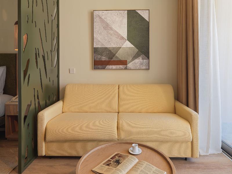 Nalu Latchi Leonardo Limited Edition image