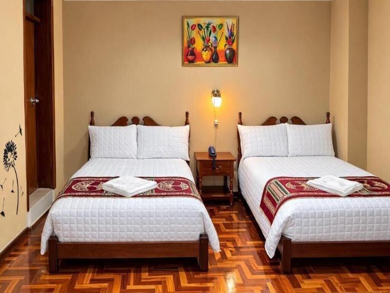 Hostal Viena Internacional B&B image