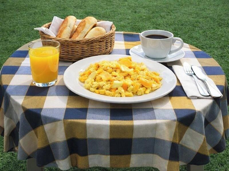 Hostal Viena Internacional B&B image