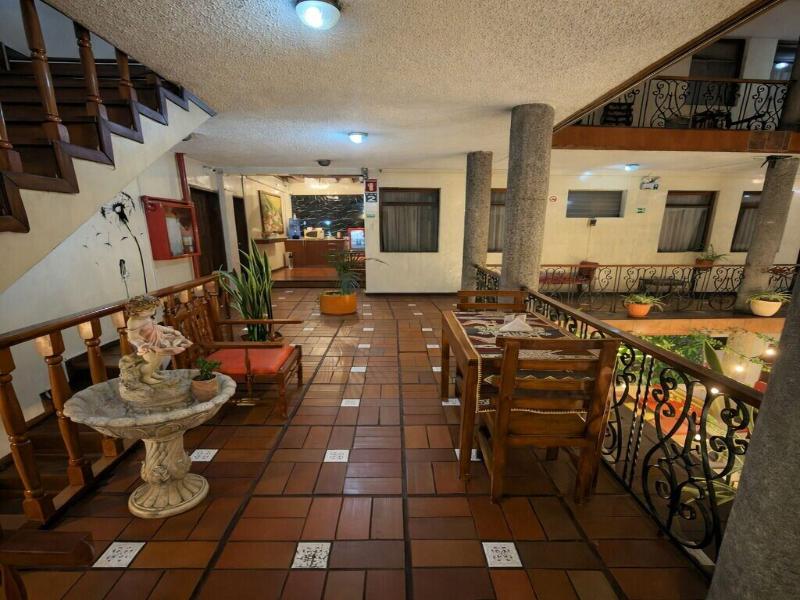 Hostal Viena Internacional B&B image