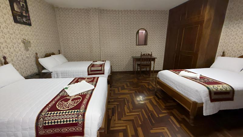 Hostal Viena Internacional B&B image