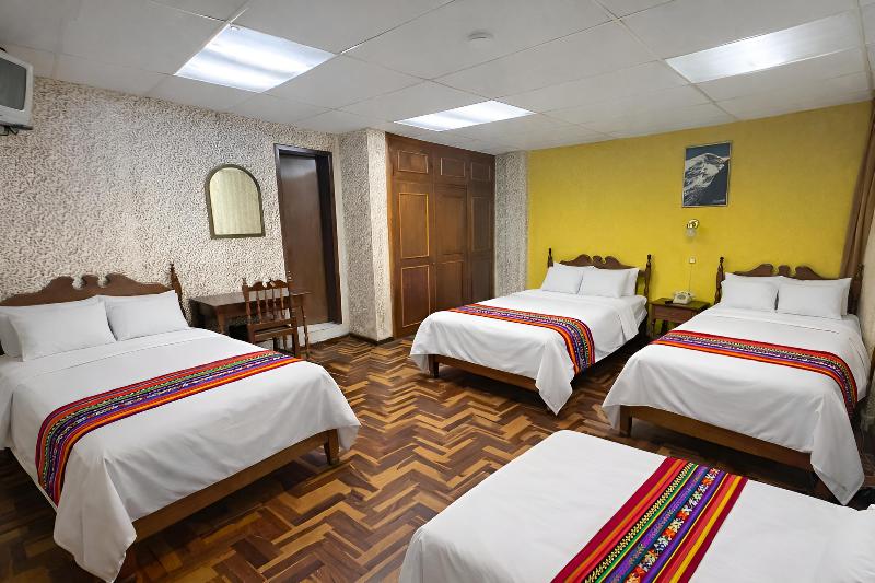 Hostal Viena Internacional B&B image