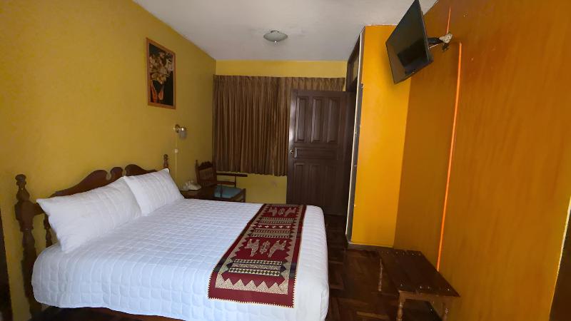 Hostal Viena Internacional B&B image
