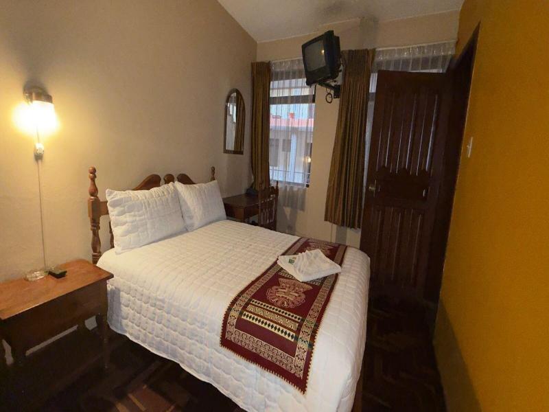 Hostal Viena Internacional B&B image