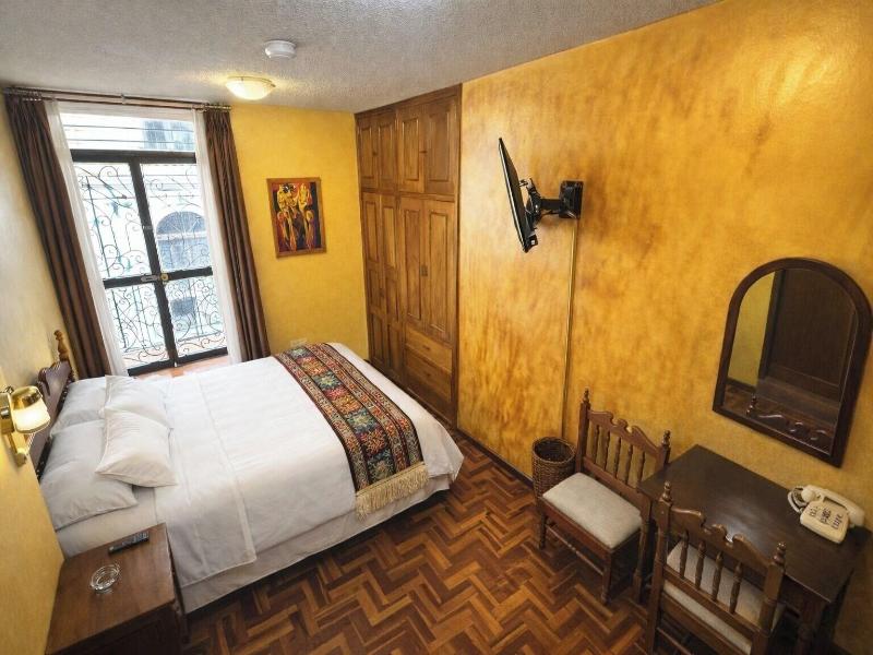 Hostal Viena Internacional B&B image