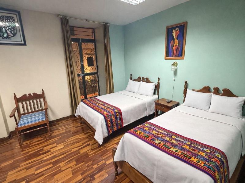 Hostal Viena Internacional B&B image