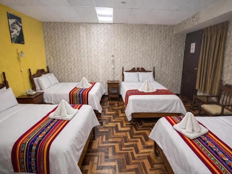 Hostal Viena Internacional B&B image
