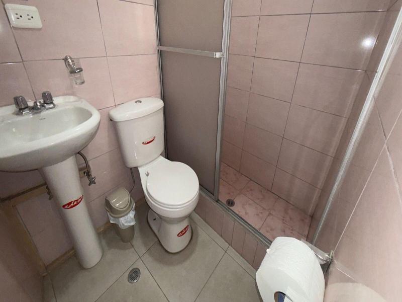 Hostal Viena Internacional B&B image