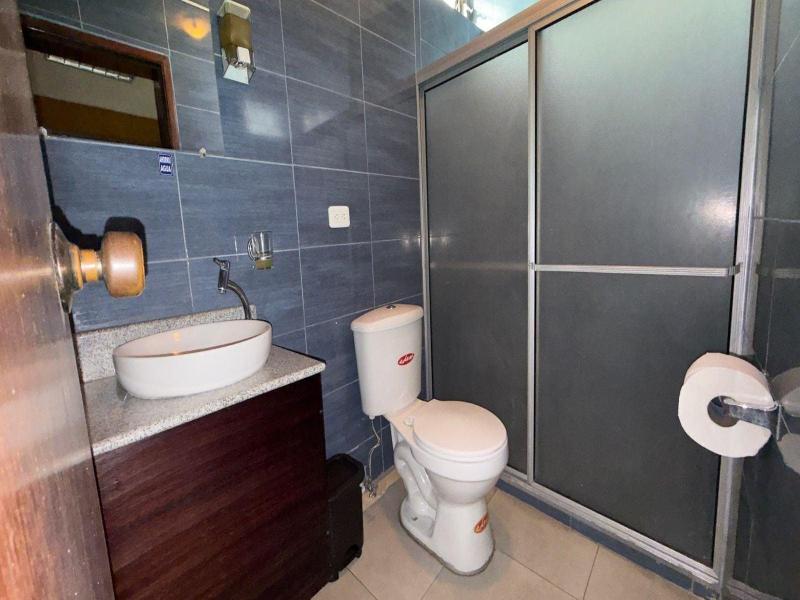 Hostal Viena Internacional B&B image