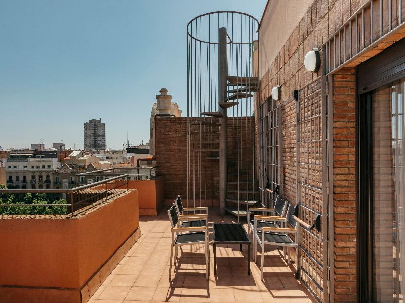 Barcelona Apartment Villarroel image