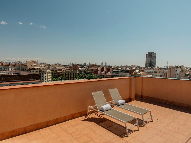 Barcelona Apartment Villarroel image